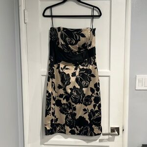 White House Black Market - strapless dress - Size 14